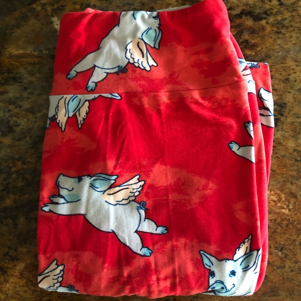 Lularoe Leggings~When Pigs Fly